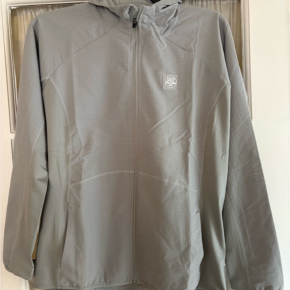 SOLD Hot Chocolate 2025 Finisher Windbreaker, Women's Size XL